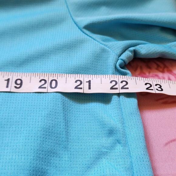 Disney Fun Run 2023 Monsters 10 K - Picture 4 of 7